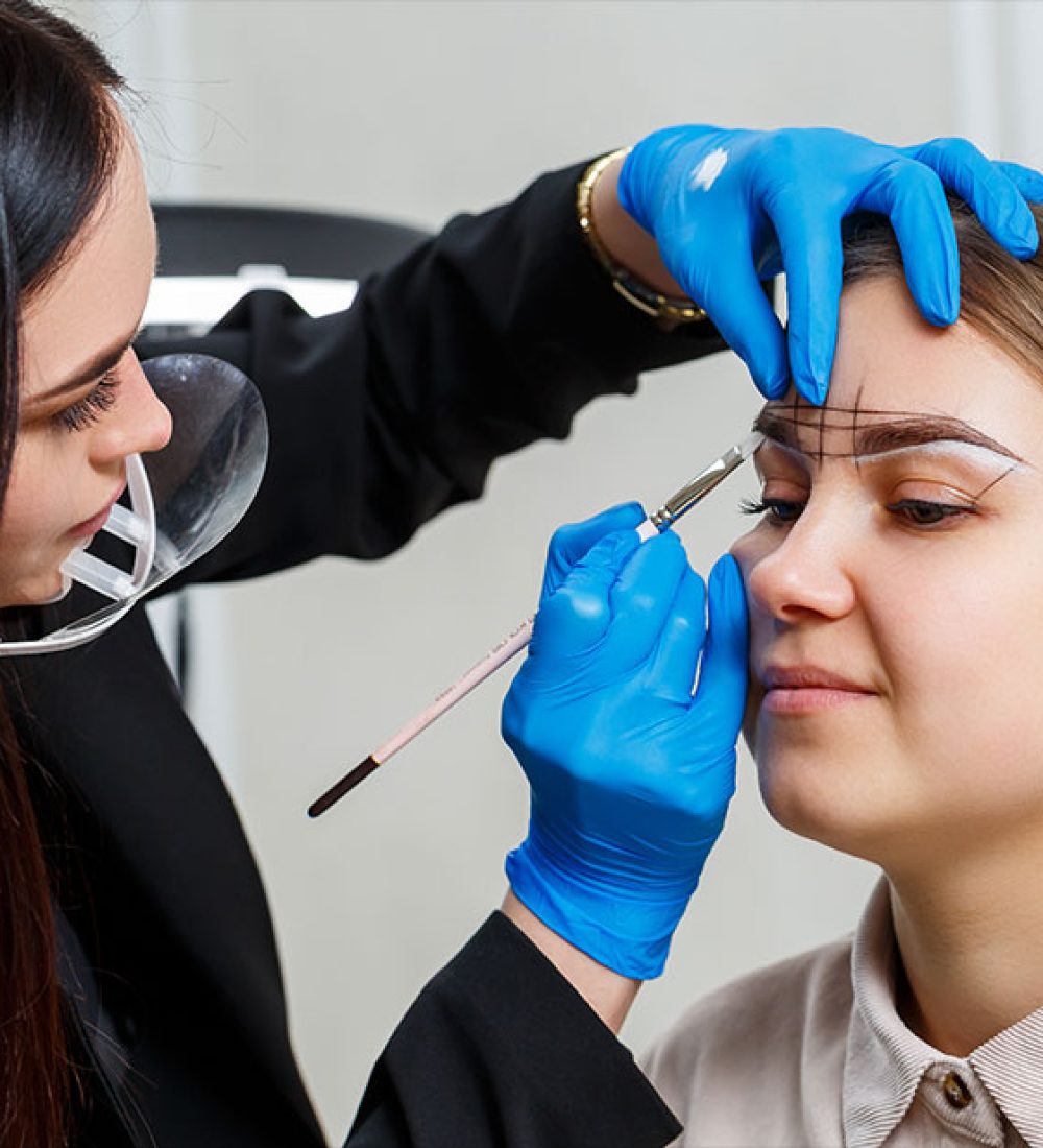 Eyebrow-Tinting